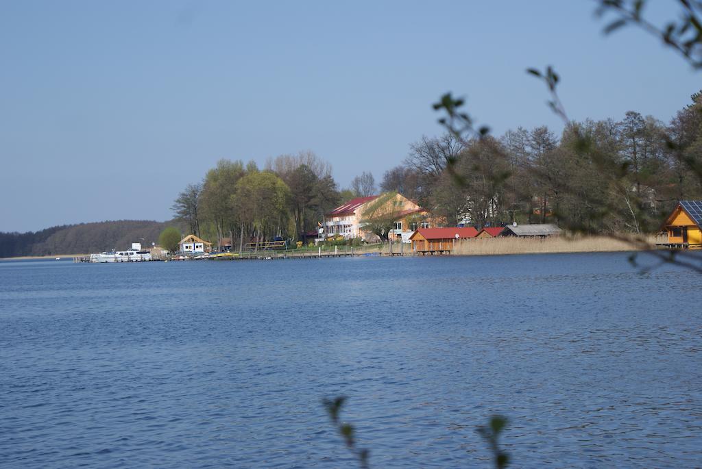 Strandhotel Mirow Buitenkant foto